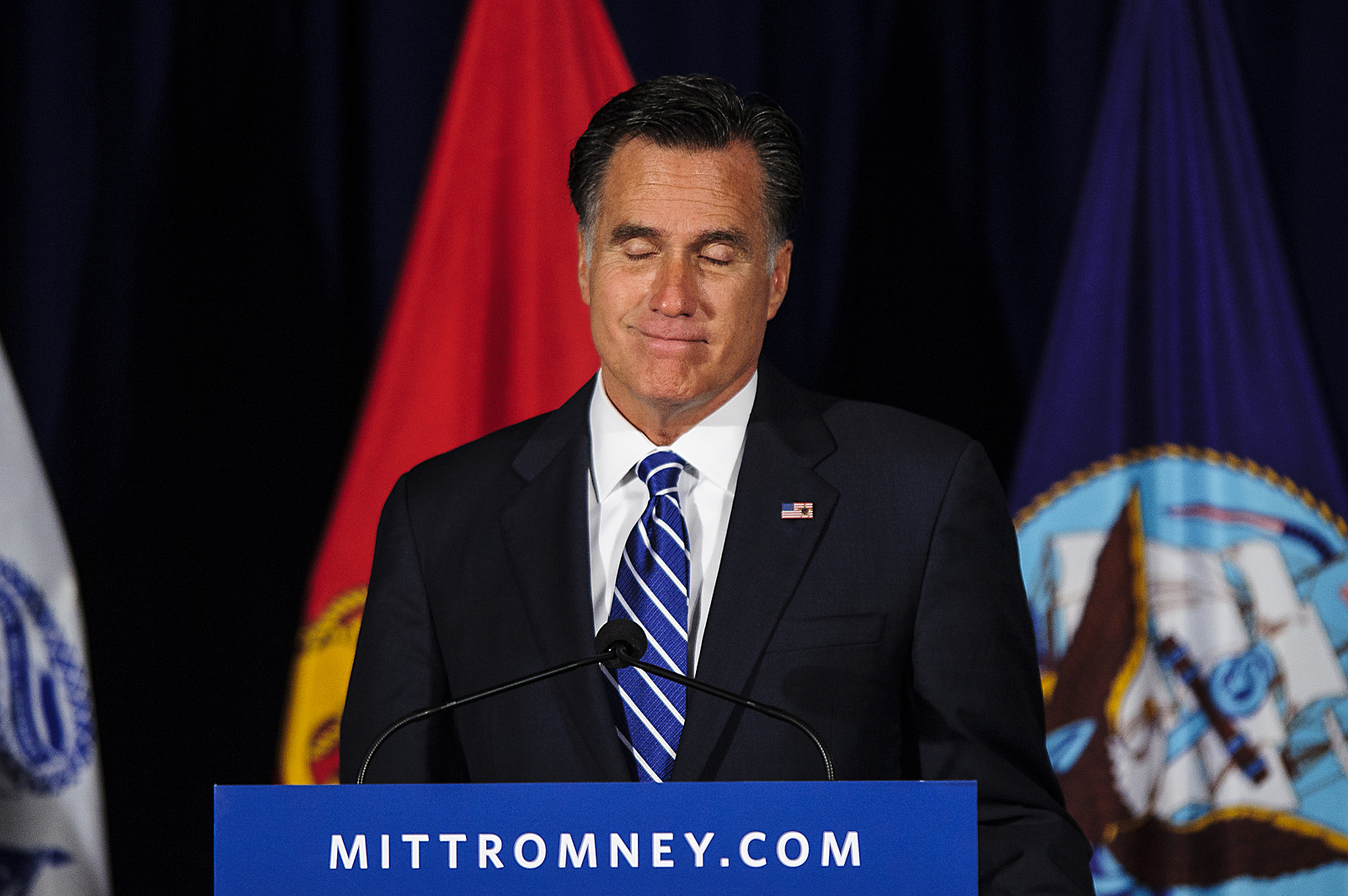 Mitt Romney Campaigns In Springfield Virginia Pete Marovich